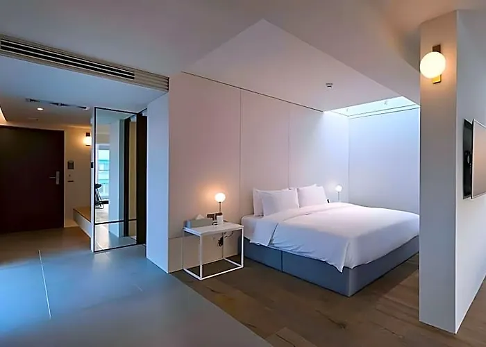 Cont Hotel