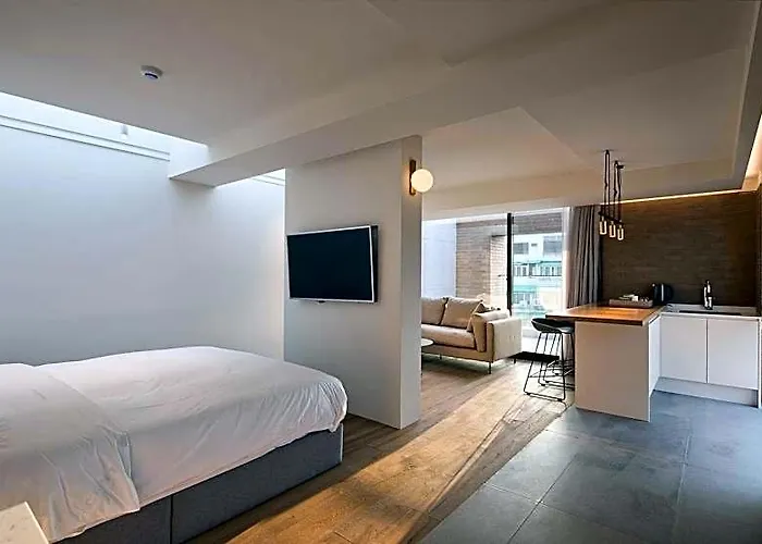 Cont Hotel