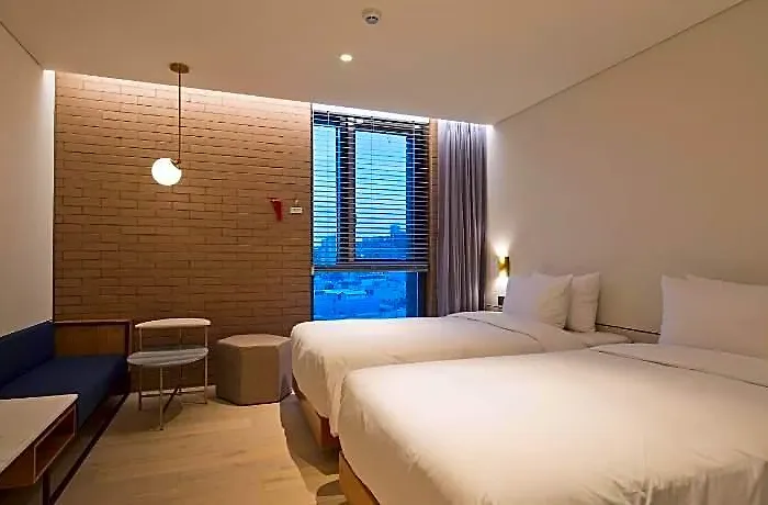 Cont Hotel