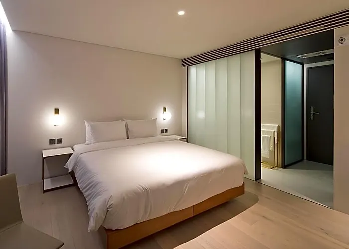 Cont Hotel 3*